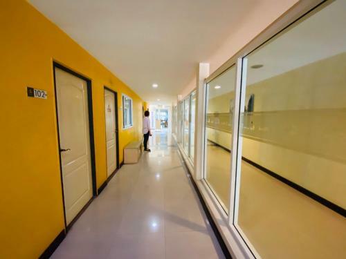 Hotel Lee's Mark Residence