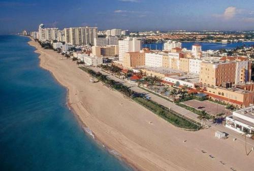 Apartamento 99 Dollars Daily And Free Beach Parking Unicorns