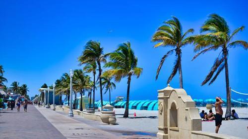 Apartamento 99 Dollars Daily And Free Beach Parking Unicorns