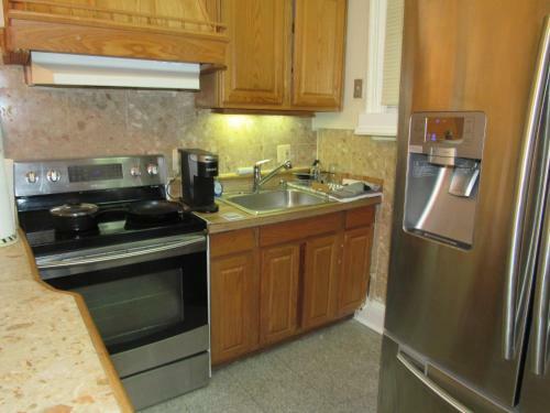 Federal Style Rowhome