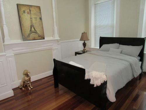 Federal Style Rowhome