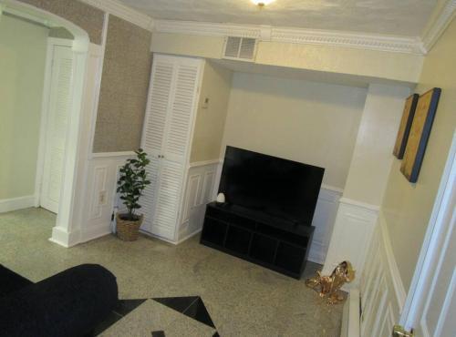 Apartamento Basement Unit With Full Kitchen Near Howard U.