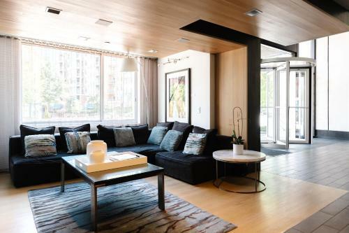Hotel 2500 Penn, A Placemakr Experience