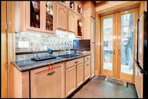 1031 30th Street Nw, Dc