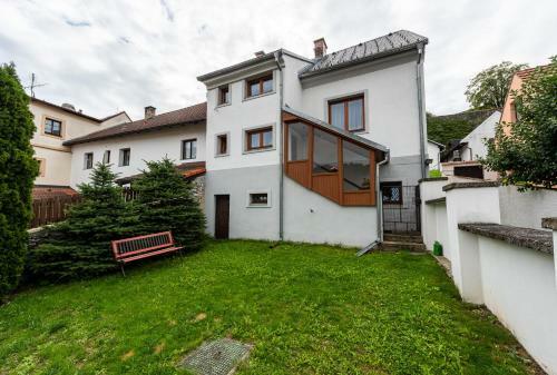 Pension Tauchen