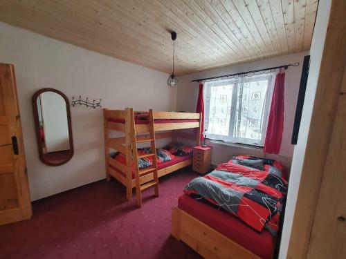 Hostal Apartm�ny Rej?tejn