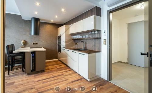 Luxury Apartment ?�?any