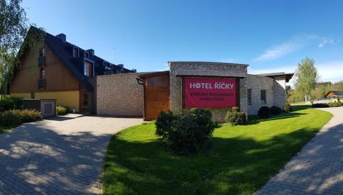 Hotel Wellness Apartm�ny ?�?ky