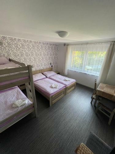 Maxovo Kr�lovstv�