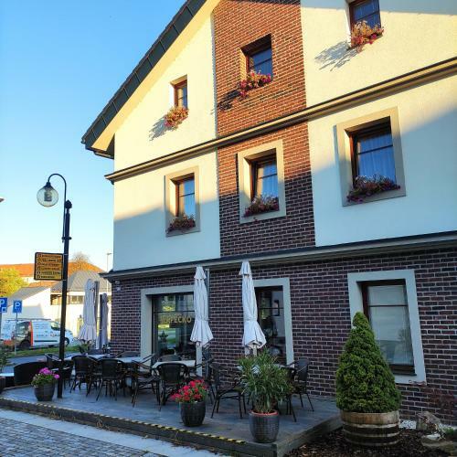 Apartm�ny U Holub?