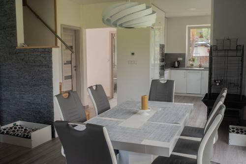 Villa Vila Pod ?ernou Horou