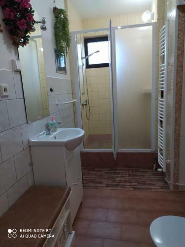Apartm�nyji?ina