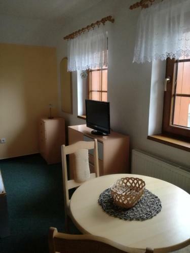 Hostal Penzion Skicentrum Studenov