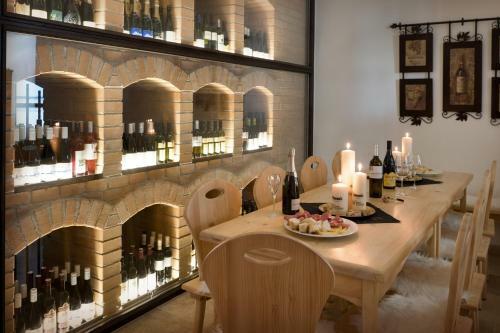 Z�mek Wichterle - Hotel A Pivn� L�zn?