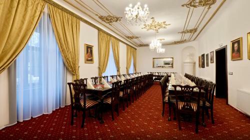 Z�mek Wichterle - Hotel A Pivn� L�zn?