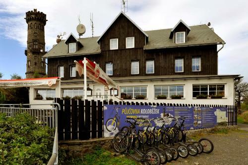 Hostal Guest House Pod Rozhlednou