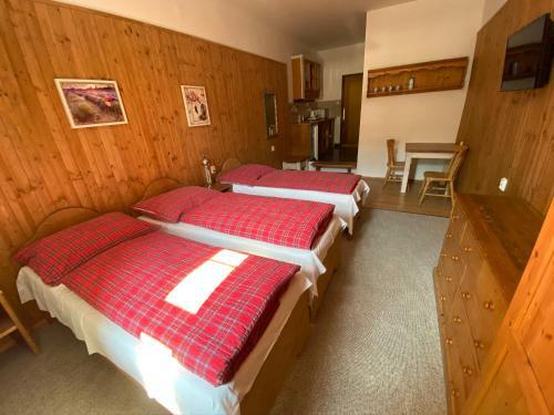 Hostal Penzion Kask�da Solenice