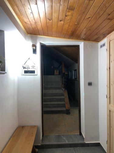 Apartm�n S V�hledem Na Jezern� St?nu
