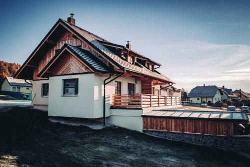 Zelen� Jelen - Horsk� Apartm�n
