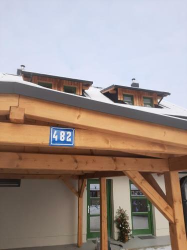 Zelen� Jelen - Horsk� Apartm�n