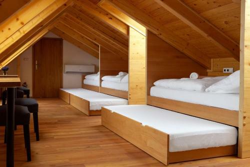 Hostal H�jenka Pod V?trn�ky