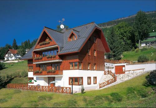 Hostal T?�l??kov� Pokoj Pension Kub?