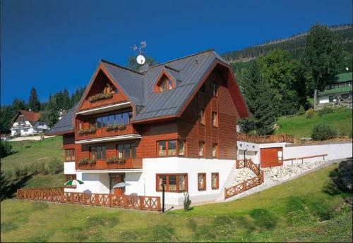 Pension Kub? Apartment 4 Samostatn� Byt S Kuchyn�