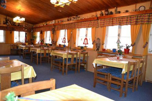 Hostal Pension Enzi�n