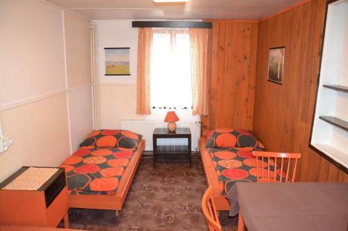 Hostal Pension Enzi�n