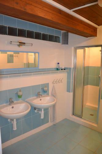 Hostal Pension Enzi�n