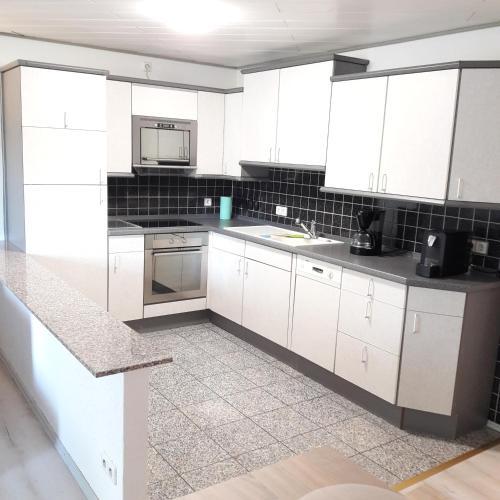Apartamento Holydayhome Fewo Schwarz