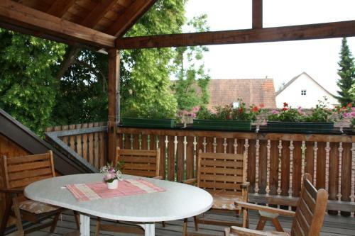 Apartamento Bioweingut Und Ferienwohnung