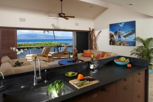 Puunoa Beach Estates