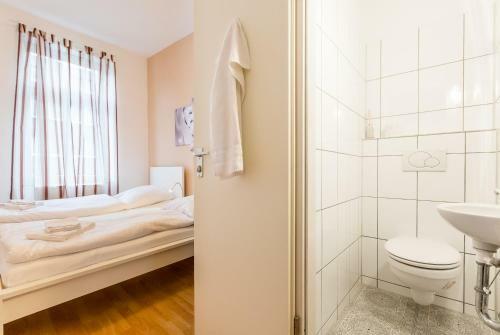 Apartamento Appartments Heerstra�e D�sseldorf