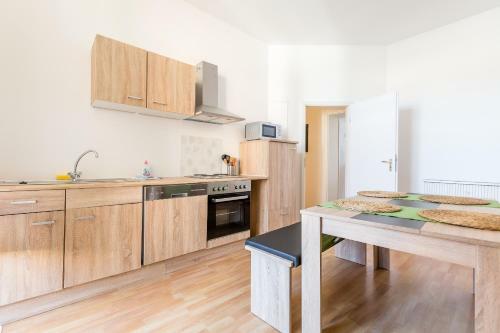 Apartamento Appartments Heerstra�e D�sseldorf