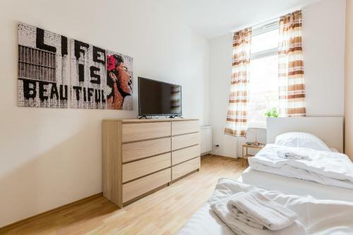 Apartamento Appartments Heerstra�e D�sseldorf