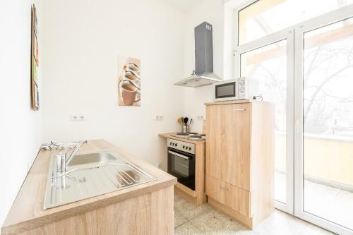 Apartamento Appartments Heerstra�e D�sseldorf