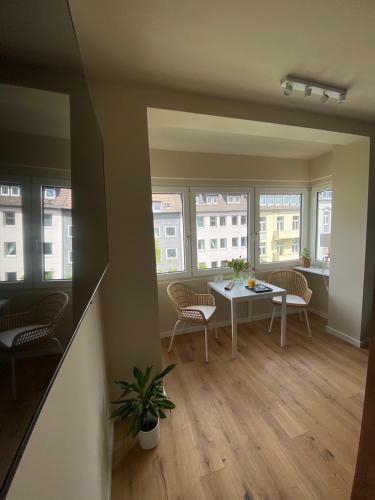 Apartamento Himmelbett-studio �ber D�sseldorf, Neu