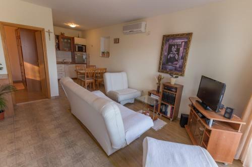 Villa Holiday Home Leko
