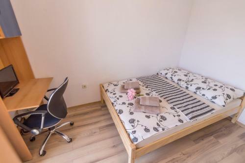 Villa Holiday Home Leko