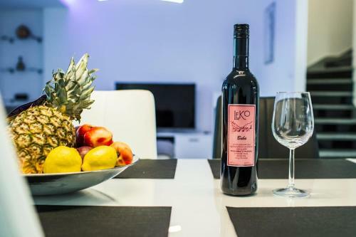 Villa Holiday Home Leko