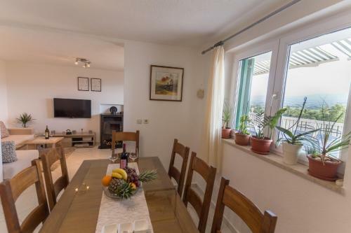 Villa Holiday Home Leko