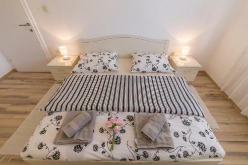 Villa Holiday Home Leko