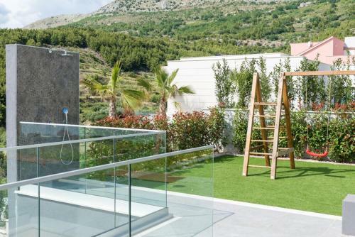 Luxury Villa Sundior Split With Private Pool And Jacuzzi