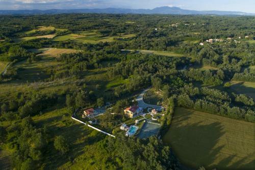 Villa Montepin Residence