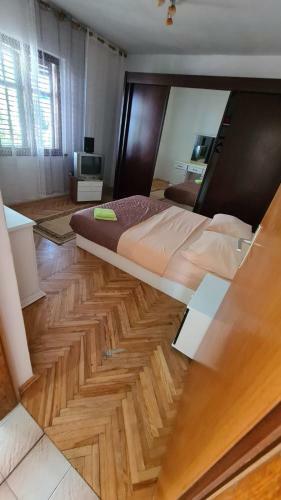 Apartments Suco