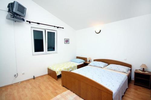 Apartments By The Sea Balica Rat, Omis - 4868