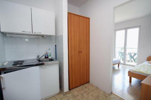 Apartments By The Sea Balica Rat, Omis - 4868