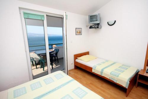 Apartments By The Sea Balica Rat, Omis - 4868