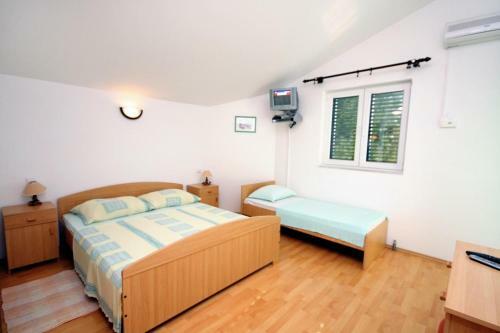 Apartments By The Sea Balica Rat, Omis - 4868